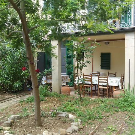 La Villa Nei Fiori フィレンツェ エクステリア 写真
