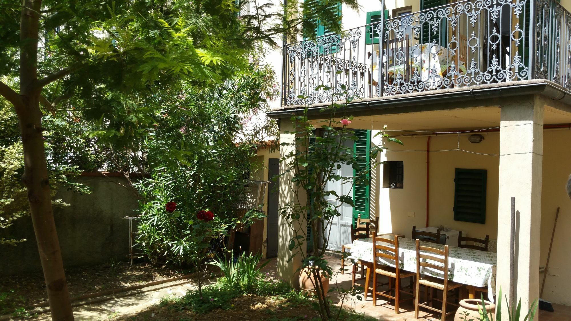 La Villa Nei Fiori フィレンツェ エクステリア 写真